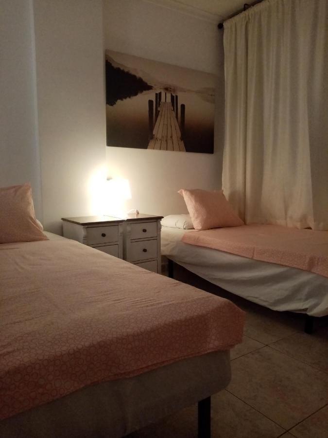 Apartment Close To Yumbo,Free Parking ปลายา เดล อิงเกลส ภายนอก รูปภาพ
